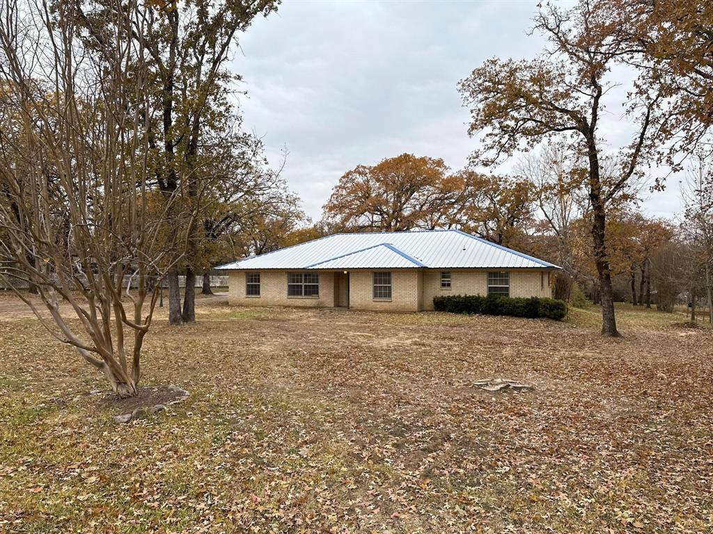 Alvarado, TX 76009,5805 Pecan Circle