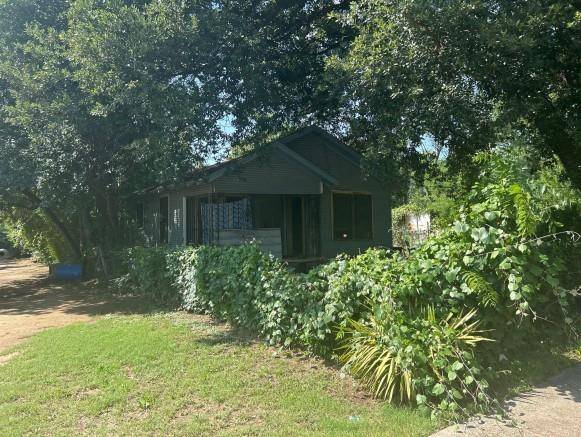 Dallas, TX 75210,3827 Frank Street