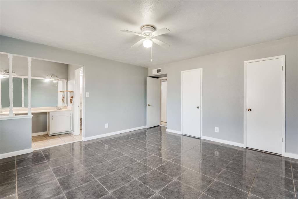 Grand Prairie, TX 75052,1614 Clark Trail