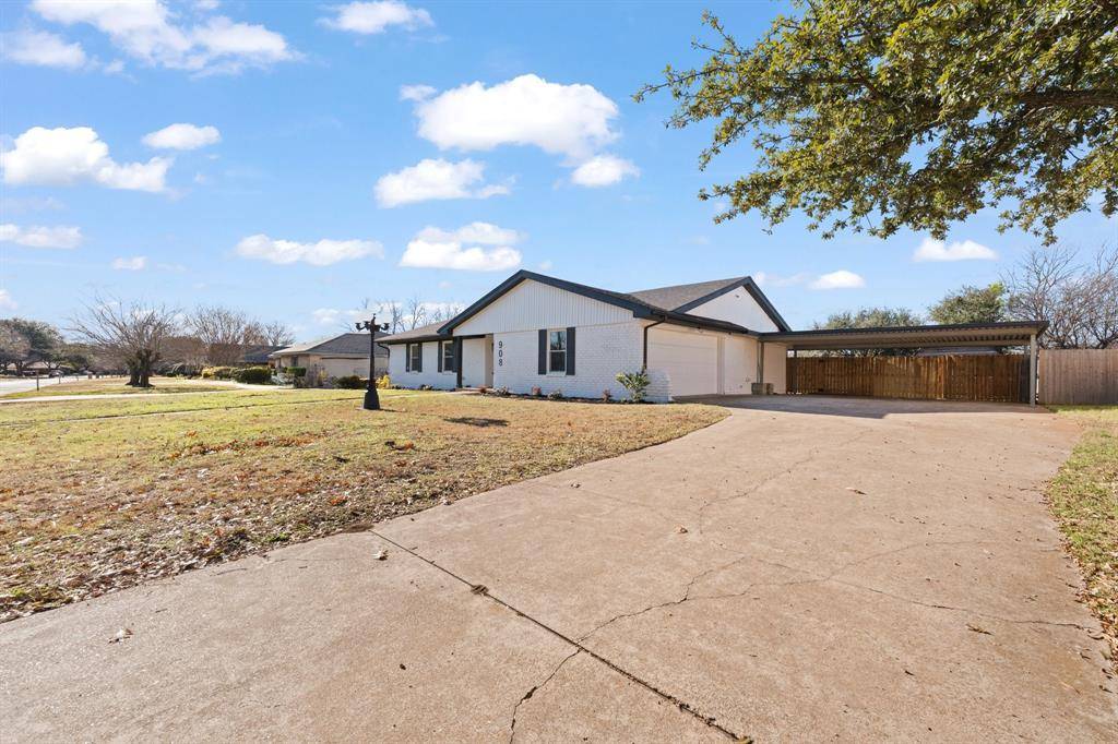Cleburne, TX 76033,908 Stonelake Drive