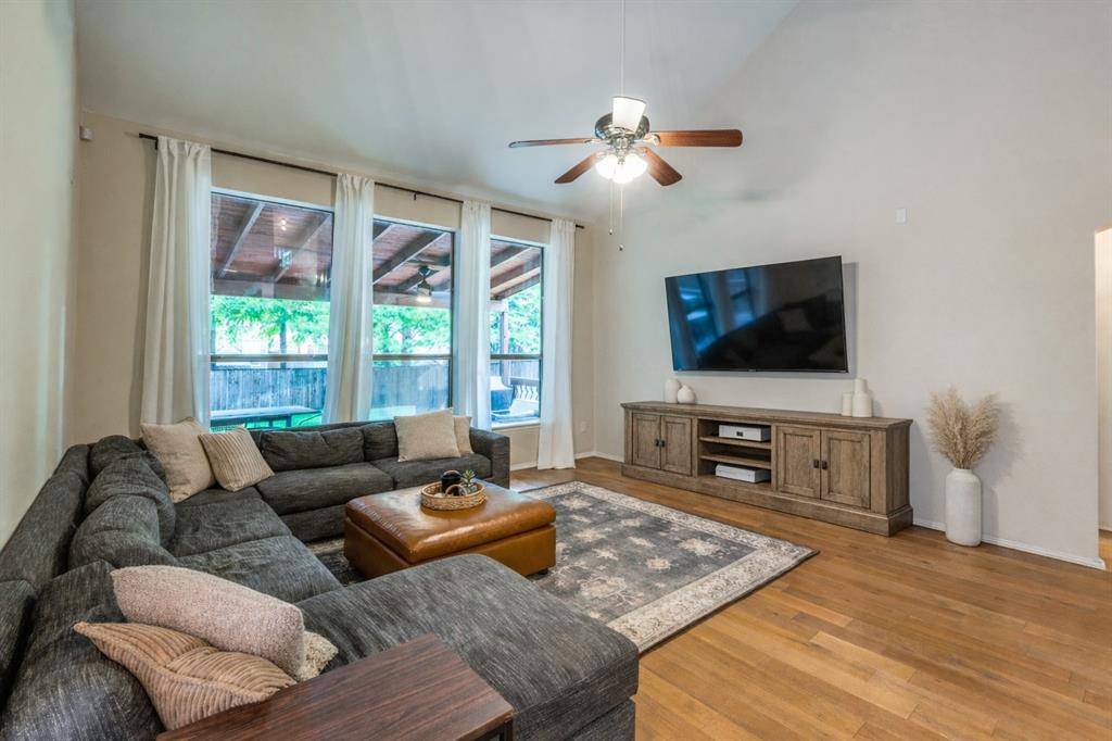 Dallas, TX 75227,2828 Coteau Way