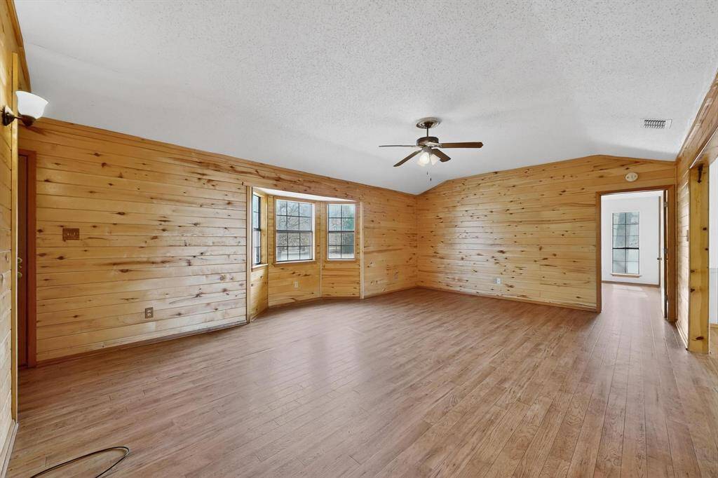 Emory, TX 75440,623 Rs County Road 1250