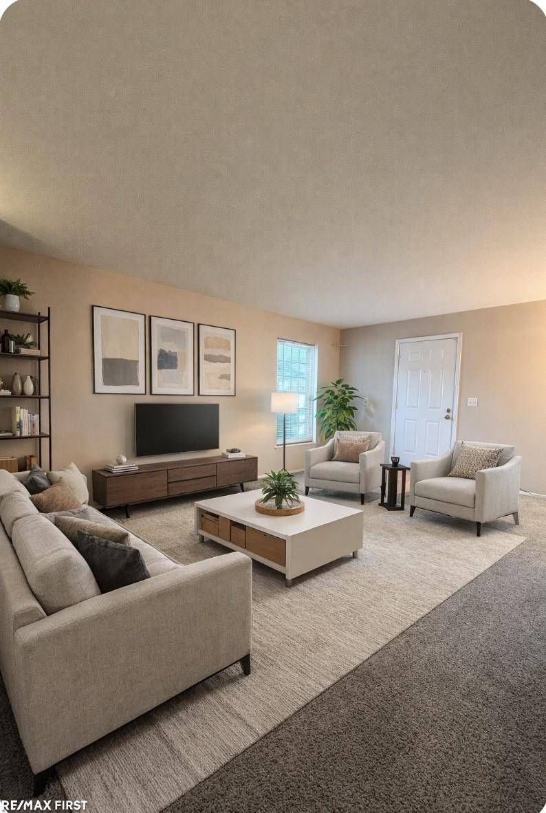 Clinton Township, MI 48035,35532 Stillmeadow LN