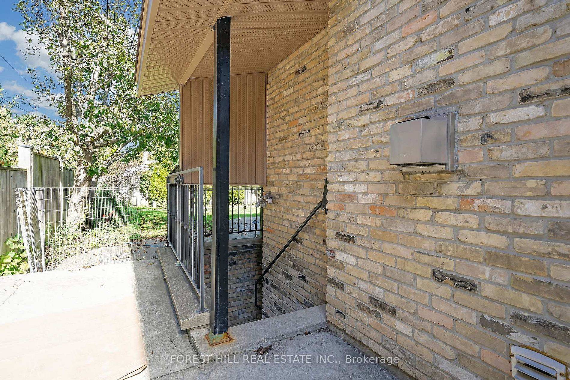 Toronto C14, ON M2M 2W2,106 Nipigon AVE #Bsmt B