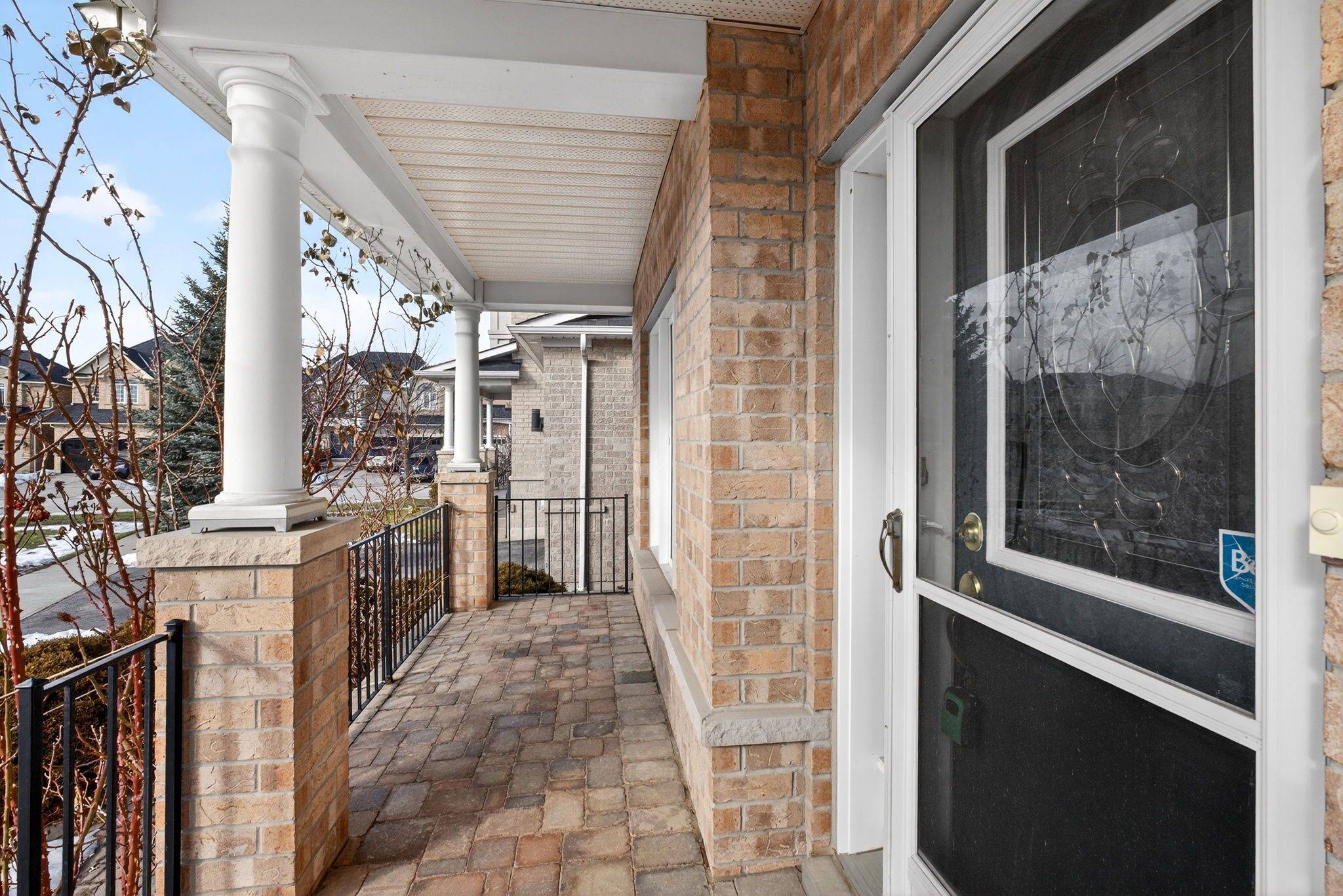 Ajax, ON L1Z 0A9,19 Abraham CT