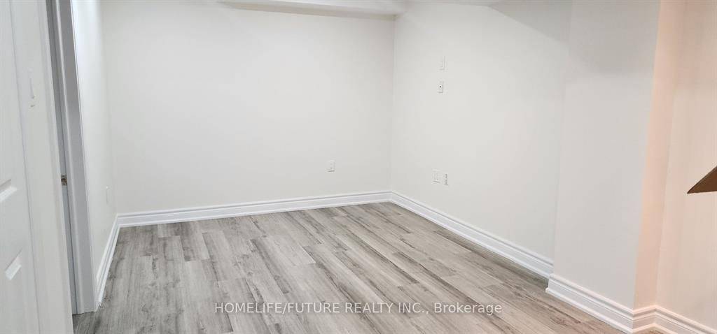 Ajax, ON L1T 0E6,49 Feint DR #BSMT