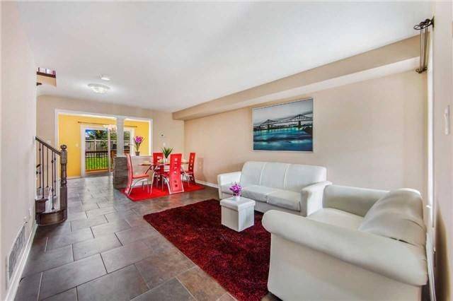 Ajax, ON L1T 0E6,49 Feint DR #Main