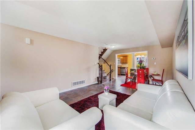 Ajax, ON L1T 0E6,49 Feint DR #Main