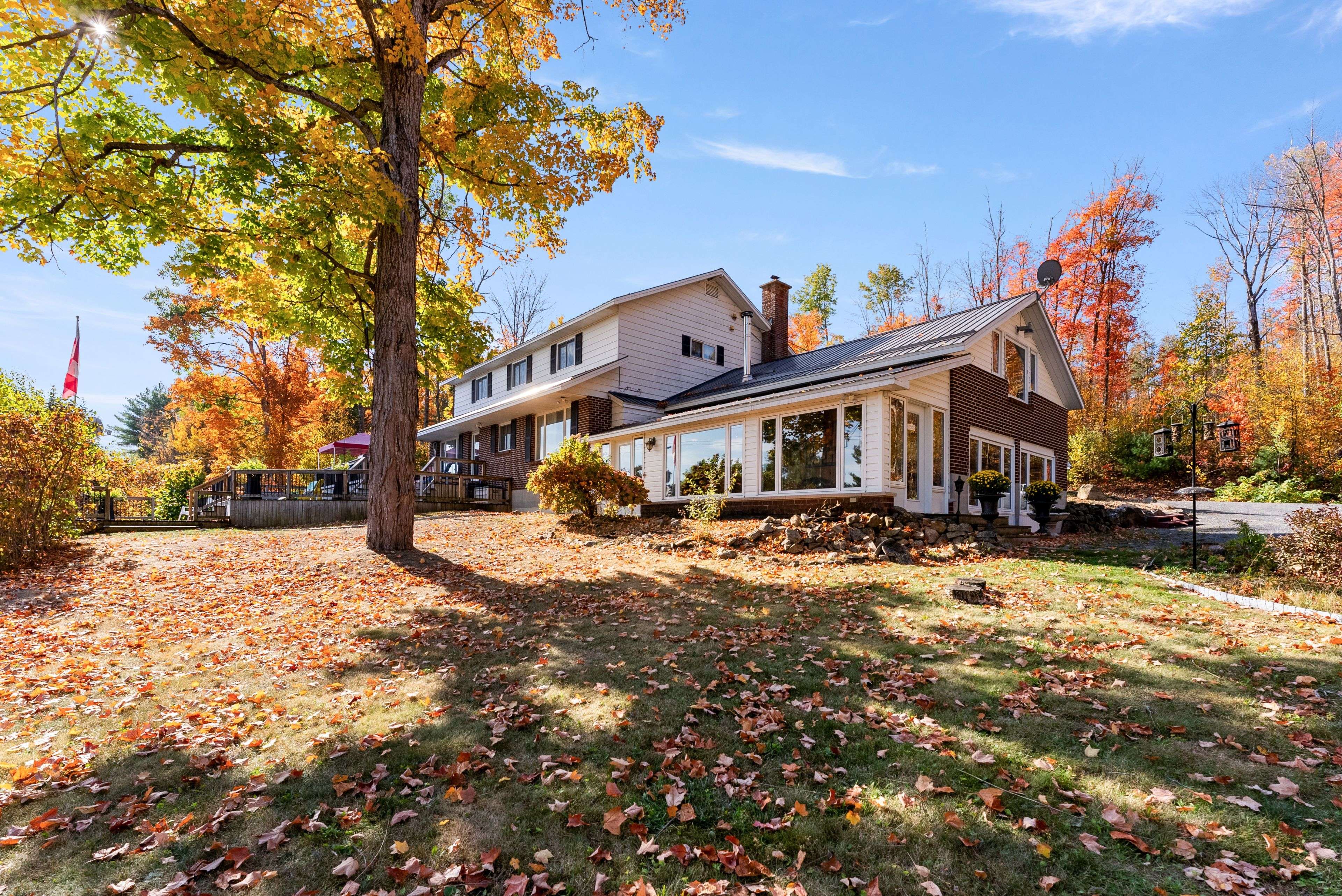 Addington Highlands, ON K0H 1K0,17276 Highway 41 N/A