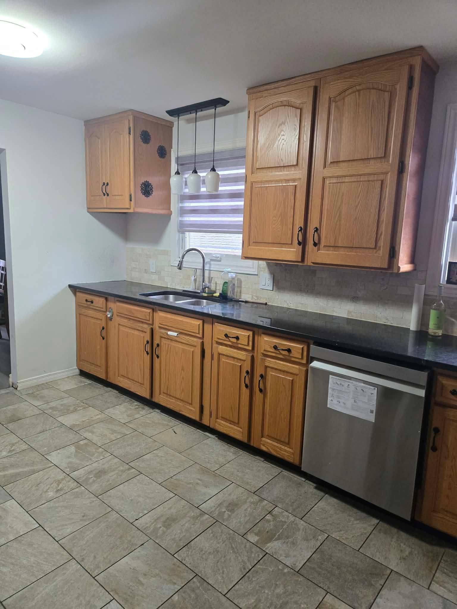 Niagara Falls, ON L2H 1Y8,6497 Charnwood AVE