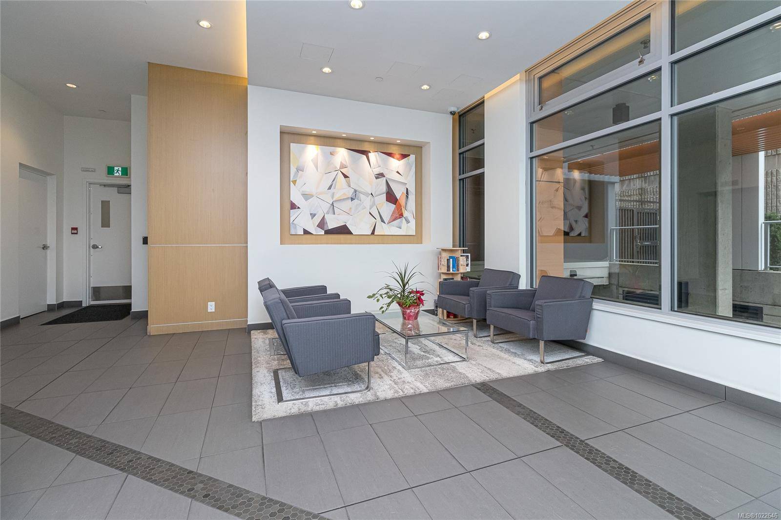 Victoria, BC V8W 1E4,838 Broughton St #807