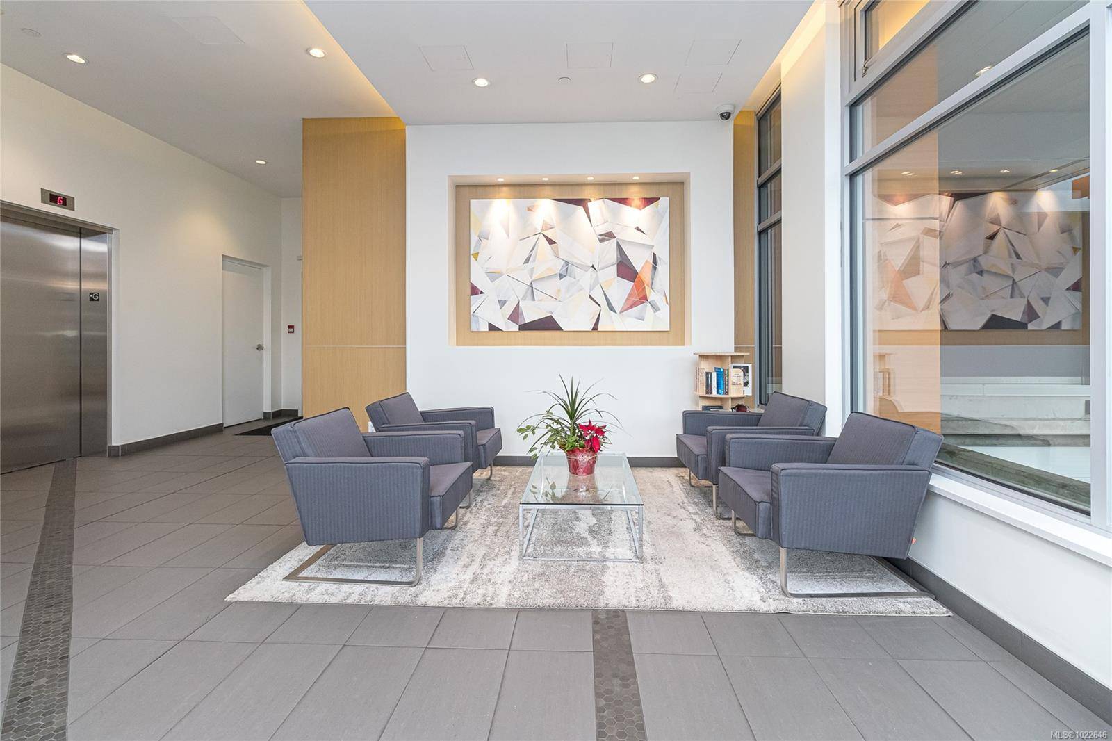 Victoria, BC V8W 1E4,838 Broughton St #807