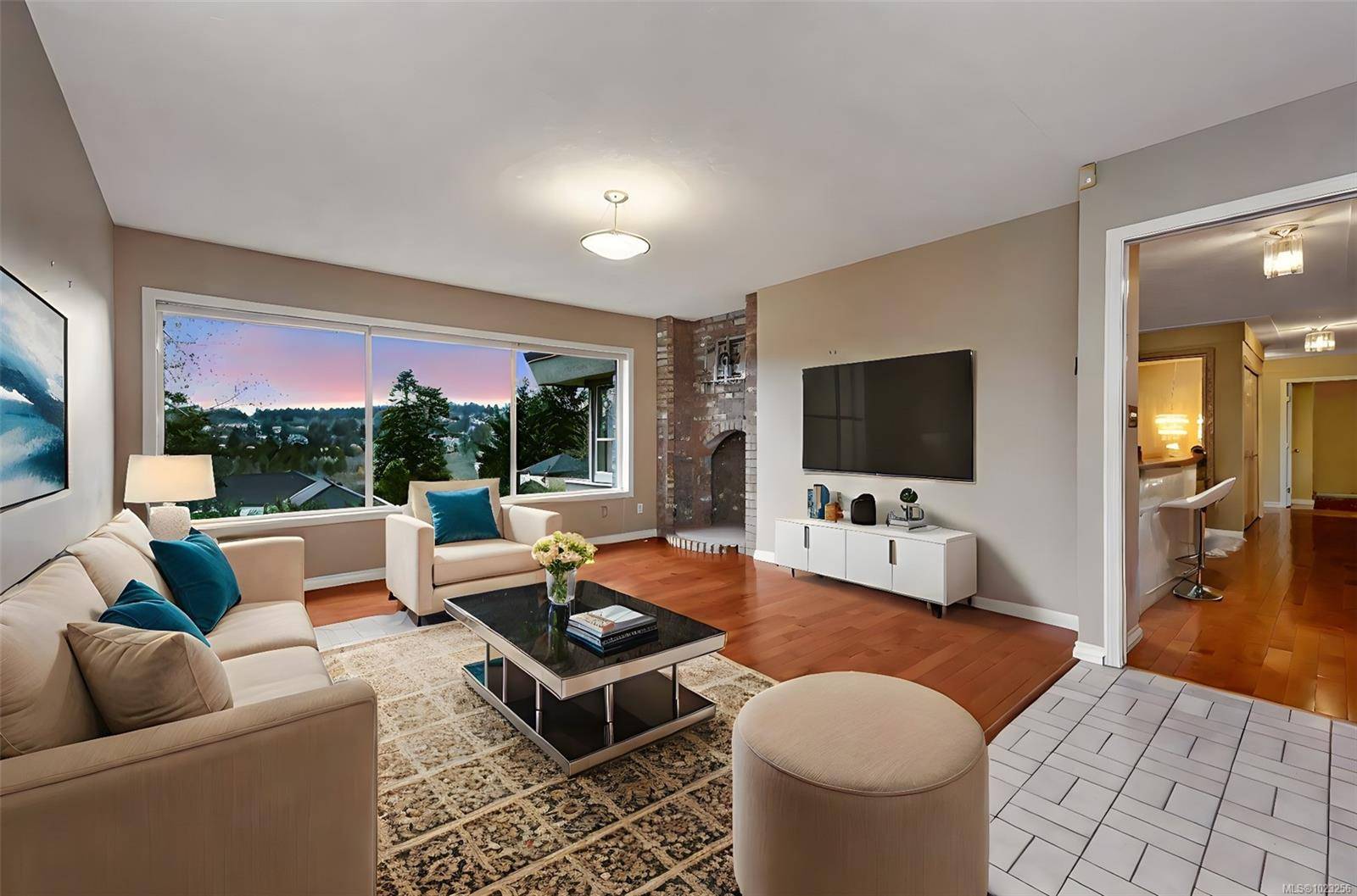 Saanich, BC V8X 5E4,4335 Emily Carr Dr