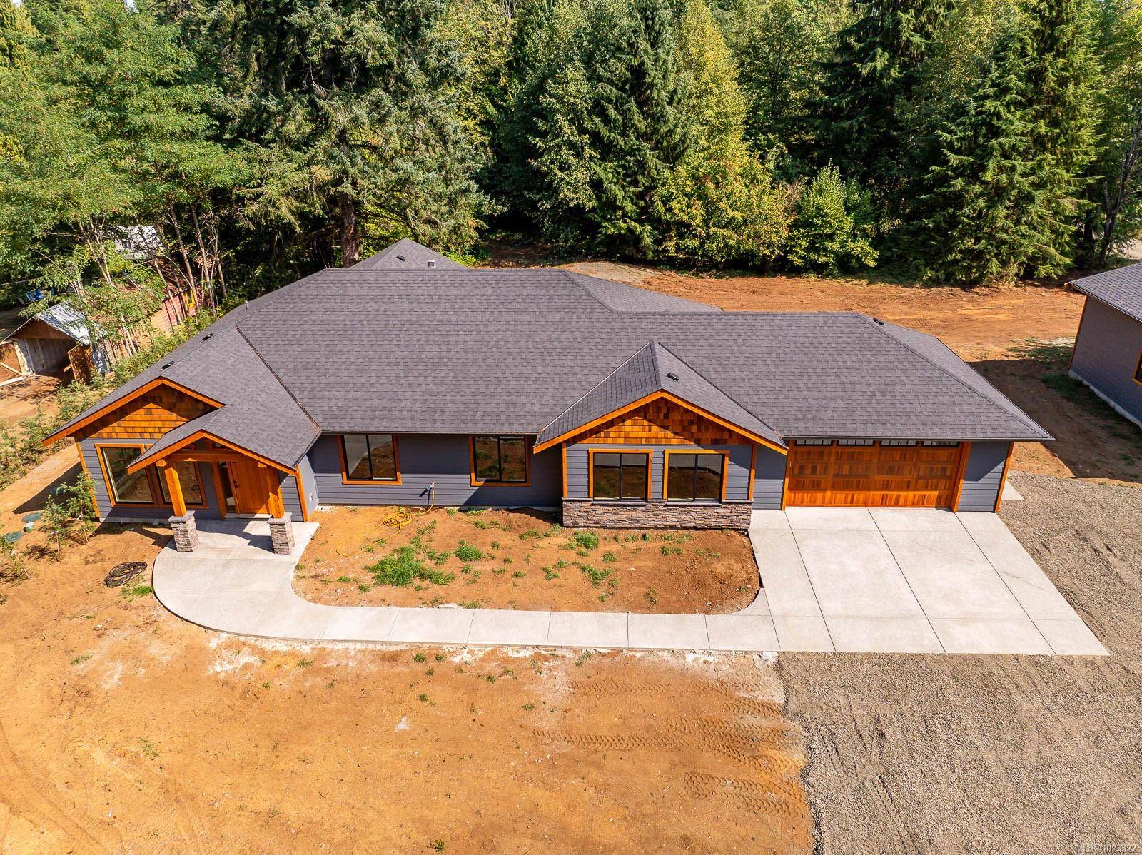 Courtenay, BC V9N 3Z6,3368 Small Rd