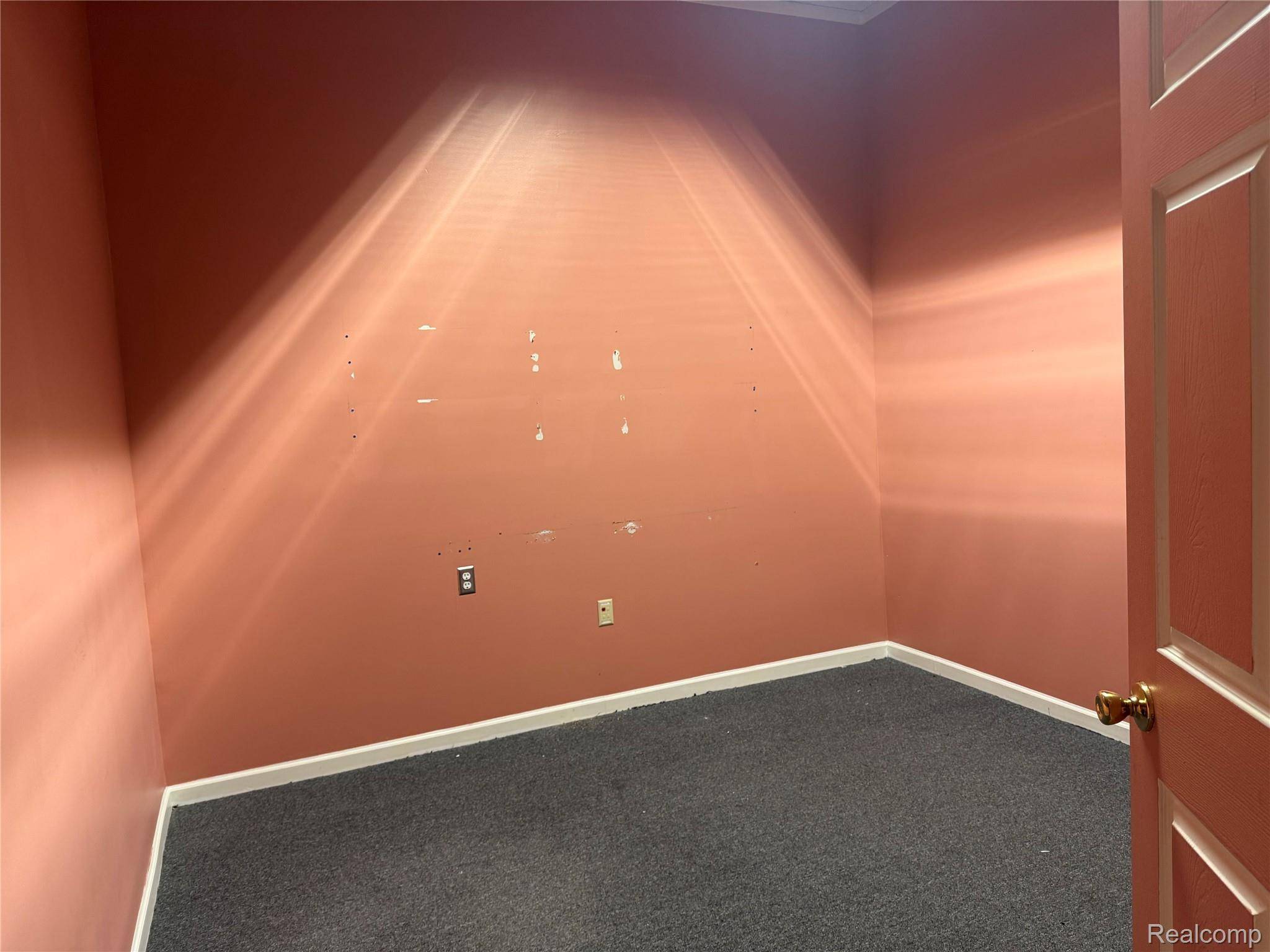 Detroit, MI 48209,5700 W Vernor Hwy