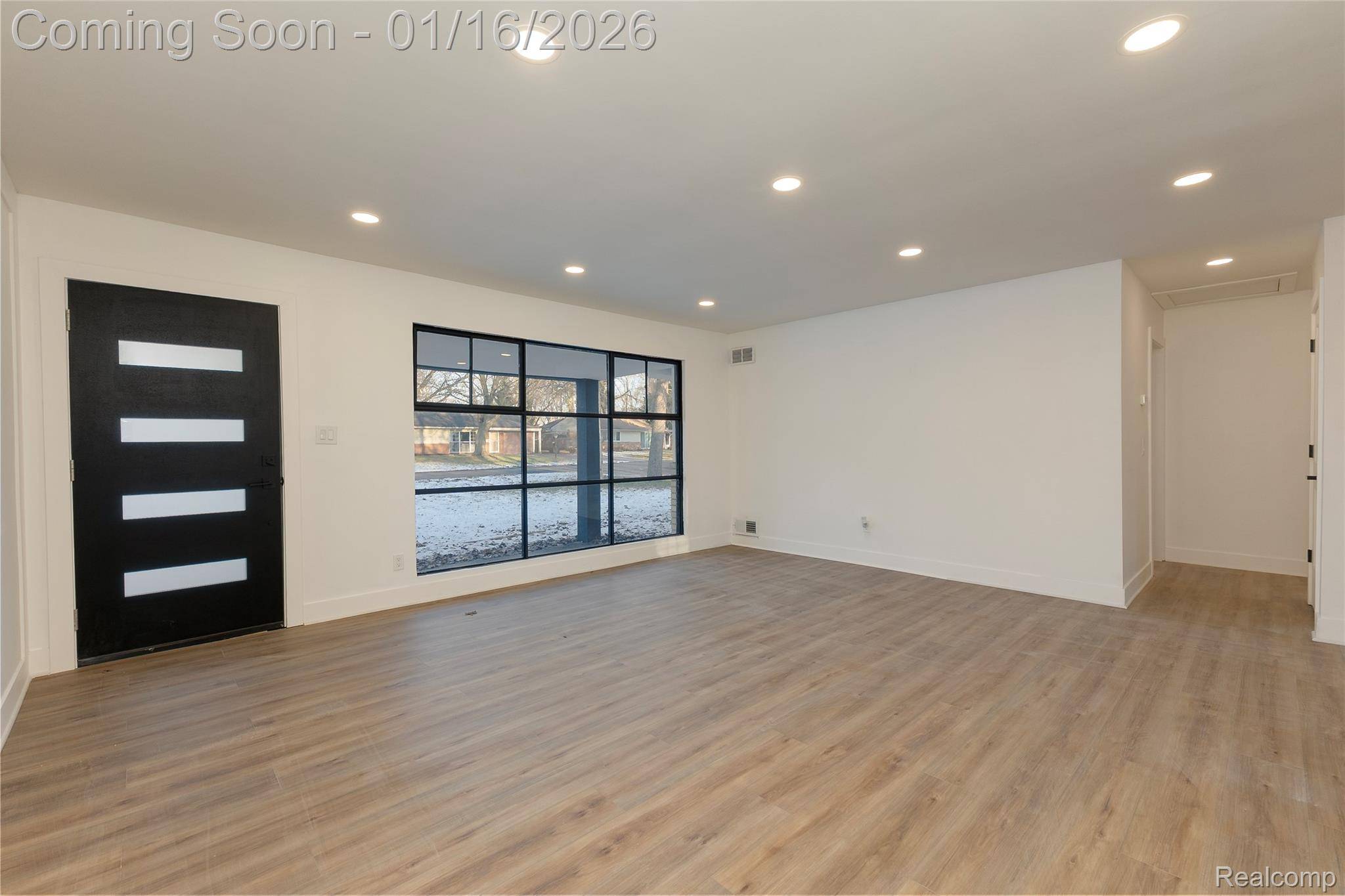 West Bloomfield, MI 48324,2483 Walce DR