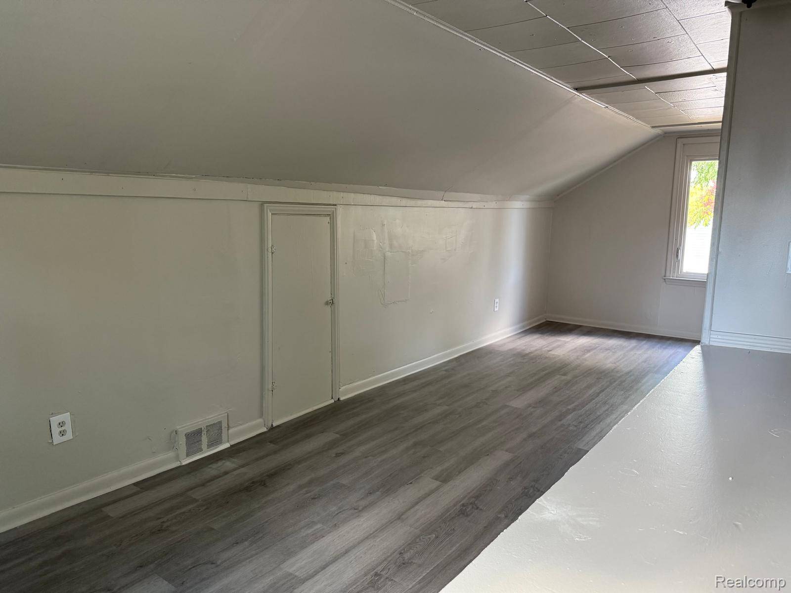 Detroit, MI 48205,20020 PELKEY ST