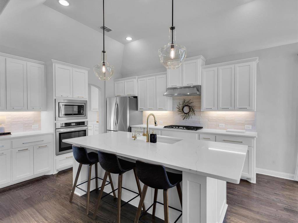 Fort Worth, TX 76131,412 Ambrose Street