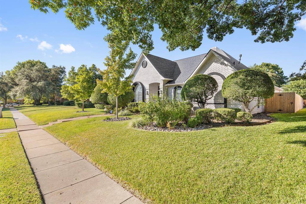 Plano, TX 75025,2701 Powderhorn Drive