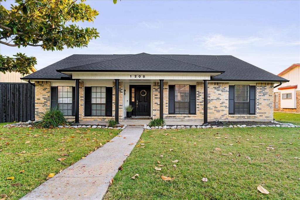 Plano, TX 75025,1208 Kesser Drive