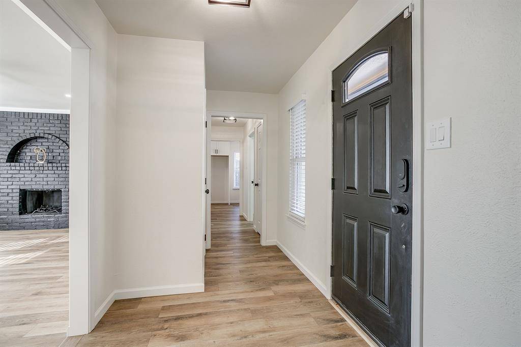 Hurst, TX 76054,317 Northglen Drive