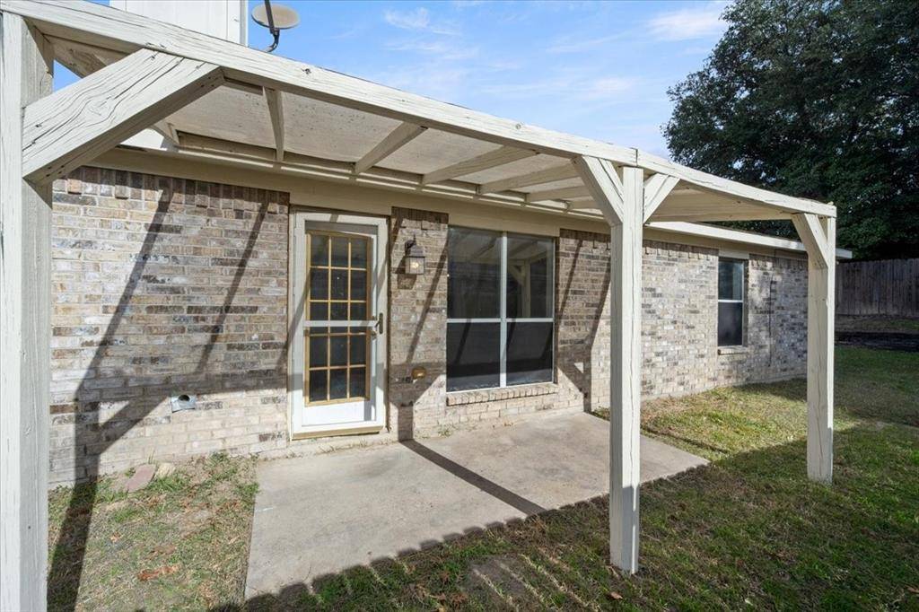 Fort Worth, TX 76179,6324 Fern Meadow Drive