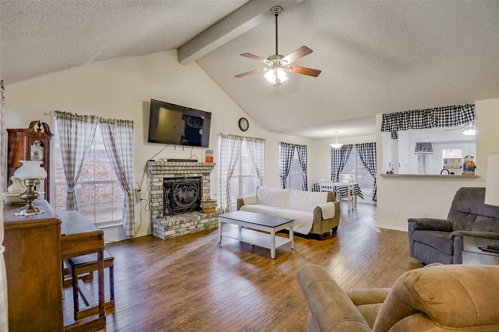 Grand Prairie, TX 75052,2813 White Oak Drive