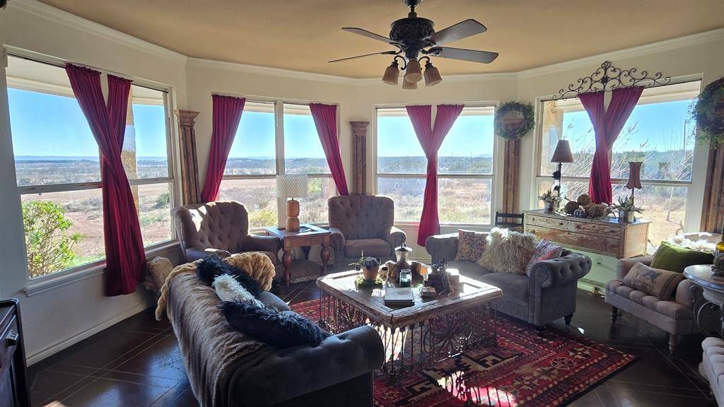 Tye, TX 79563,525 County Road 310