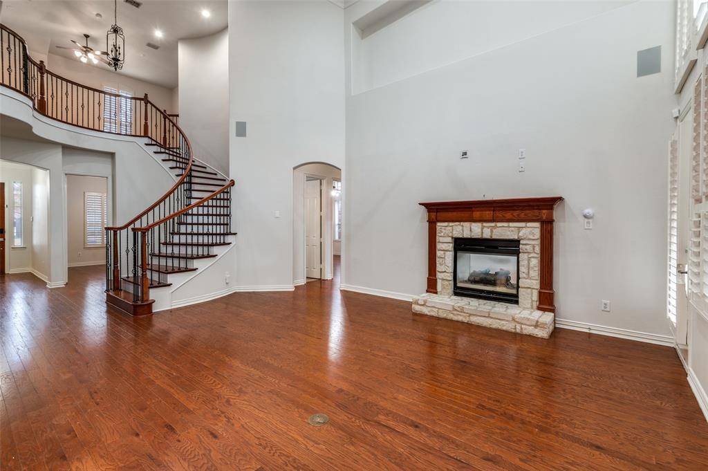 Frisco, TX 75033,1991 Sandy Creek Drive