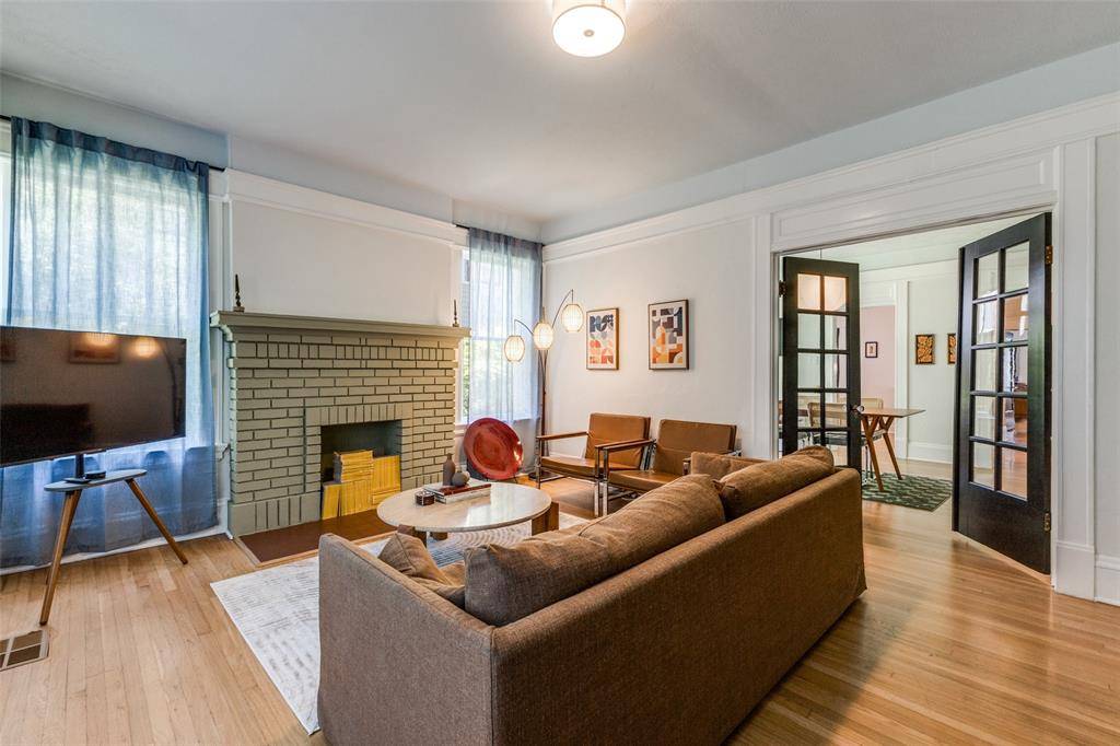 Dallas, TX 75214,5004 Worth Street #D