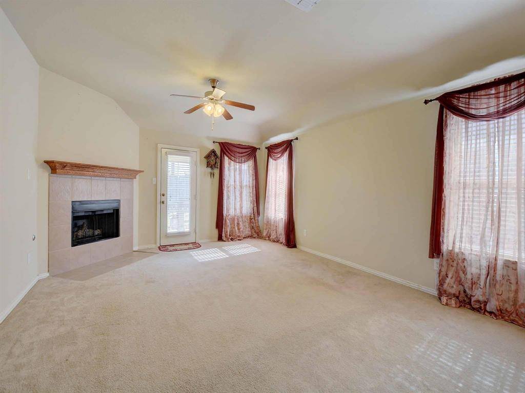 Fort Worth, TX 76244,9824 Mcfarring Drive