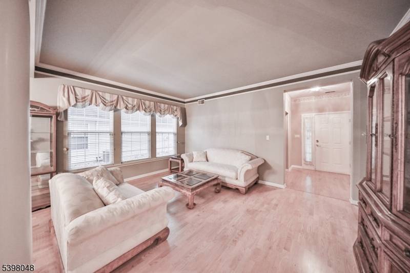 White Twp., NJ 07823,107 Kensington Cir