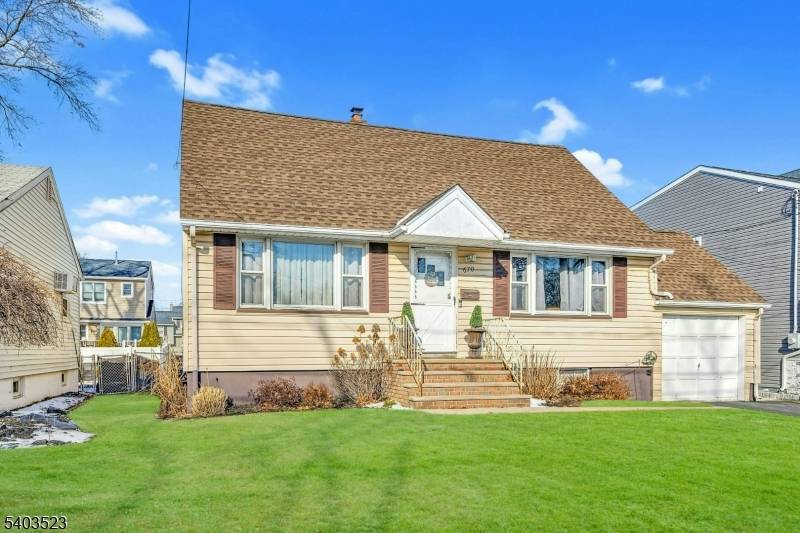 Kenilworth Boro, NJ 07033,670 Trenton Ave