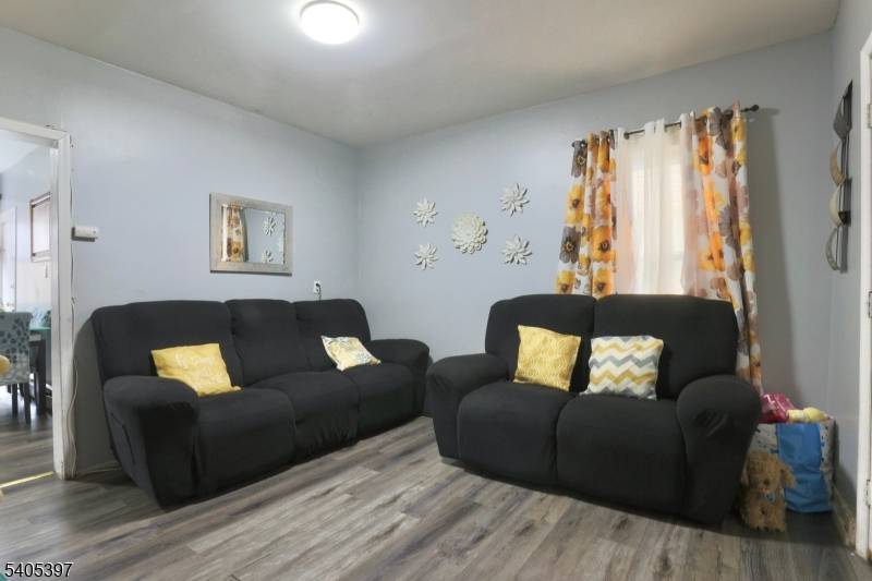 Elizabeth City, NJ 07206,417 Franklin St