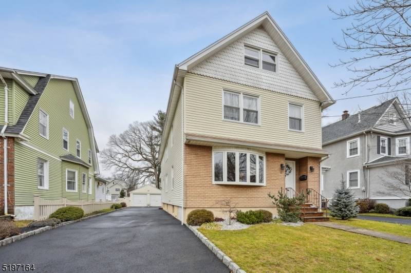 Garwood Boro, NJ 07027,82 2nd Ave #1