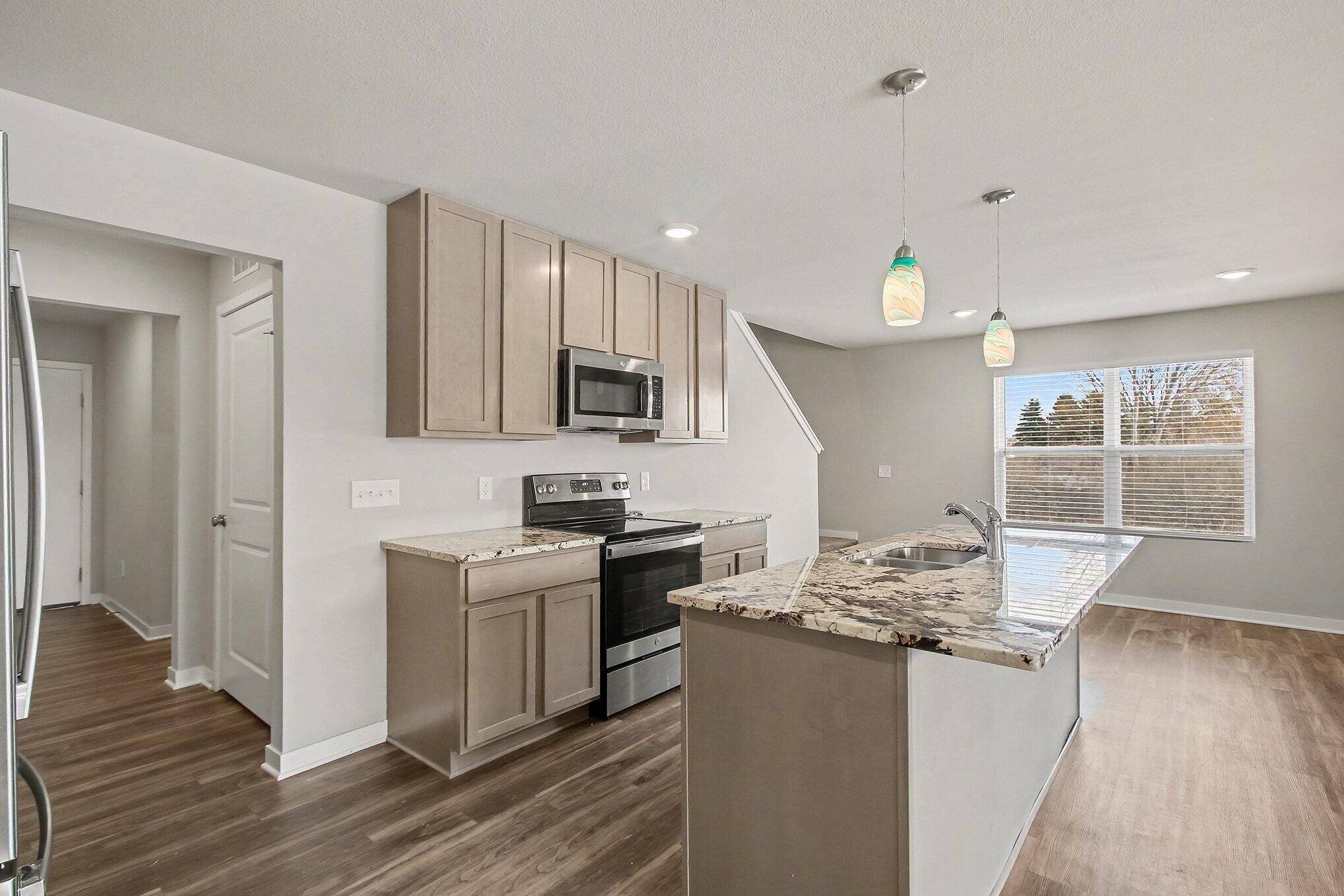 Holland, MI 49423,871 Winchester ST