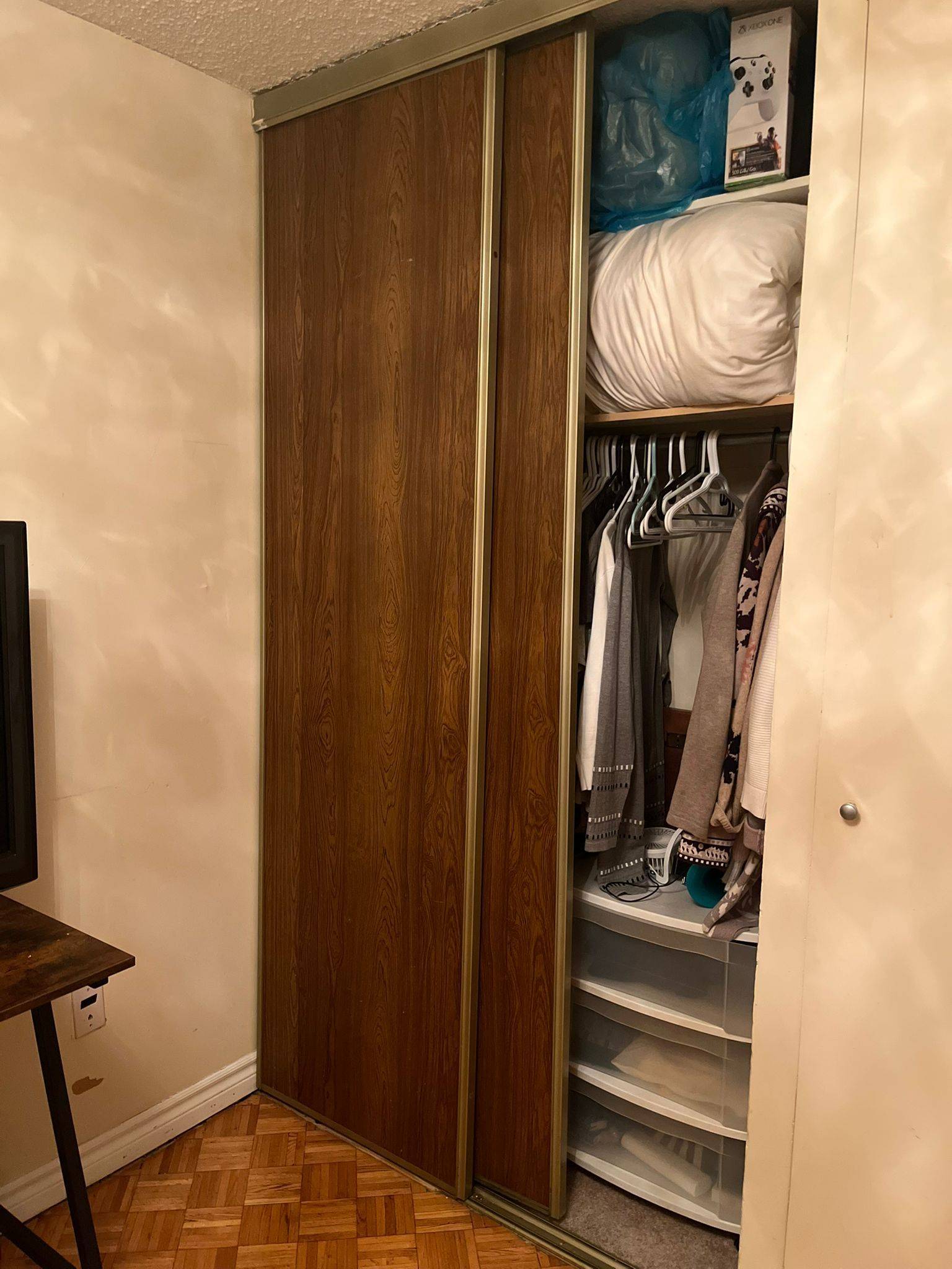 Toronto E04, ON M1P 4V9,120 Dundalk DR #1204