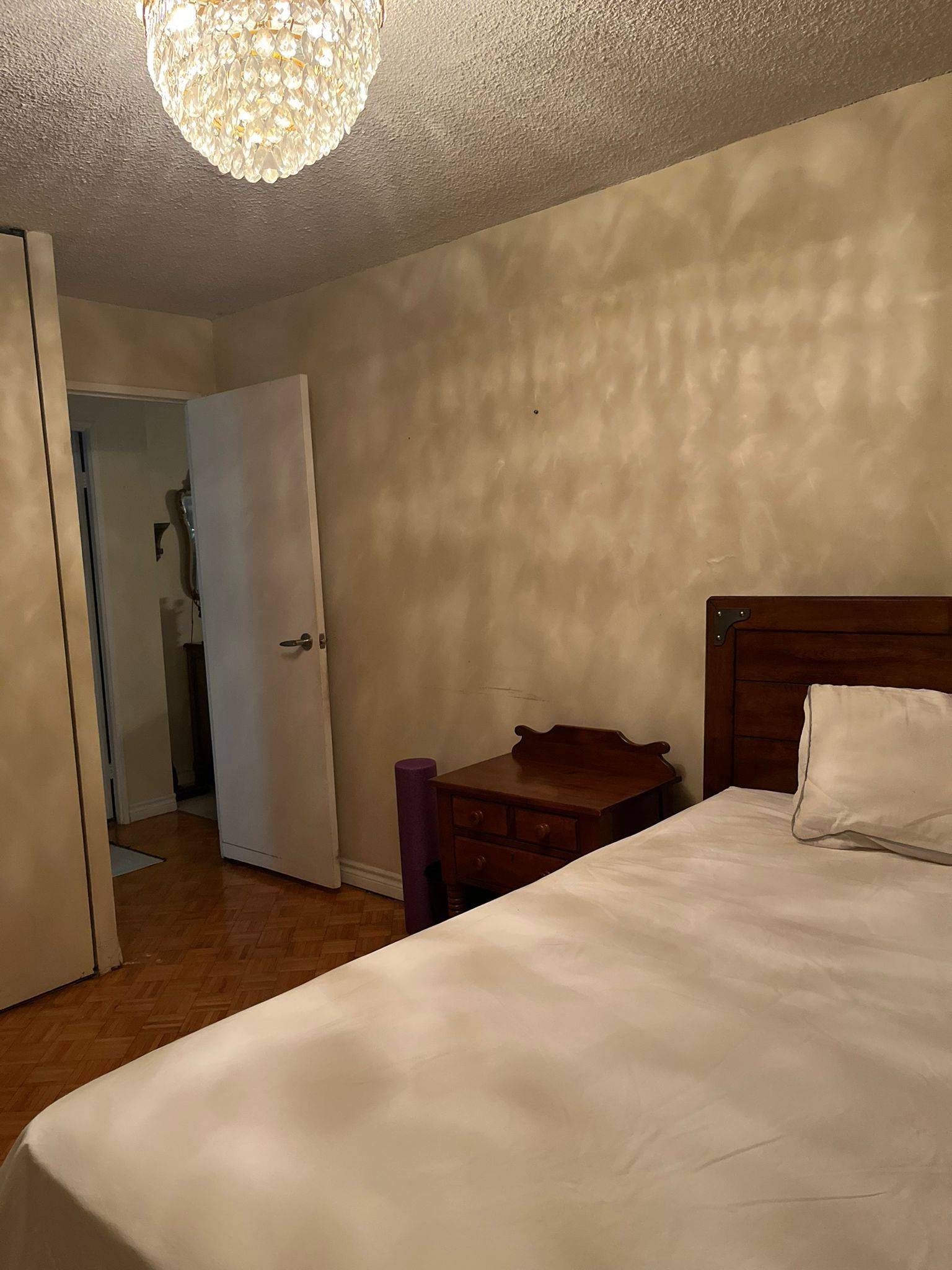 Toronto E04, ON M1P 4V9,120 Dundalk DR #1204