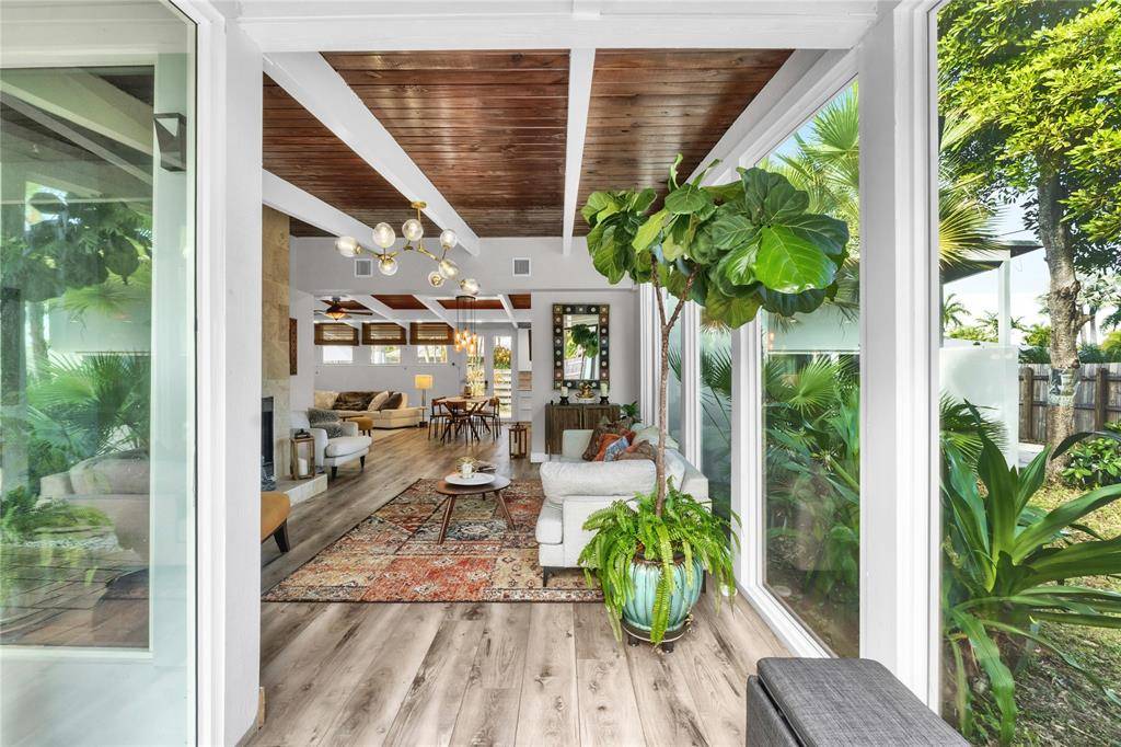 Wilton Manors, FL 33306,2008 Coral Gardens Dr