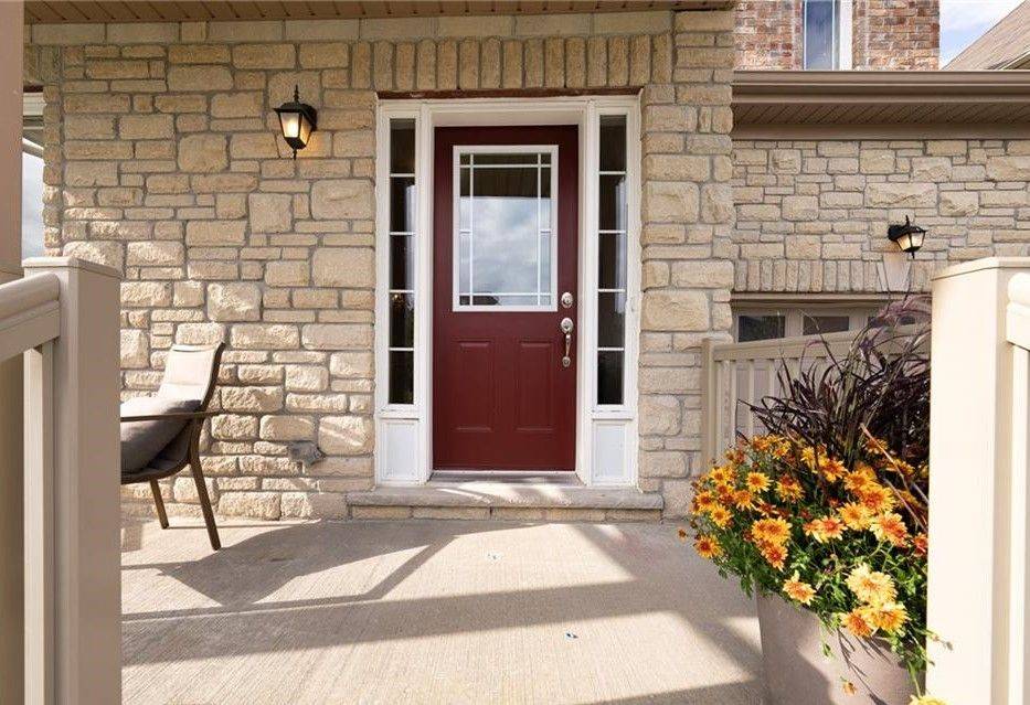 Barrie, ON L4N 6E4,67 Megan CRES