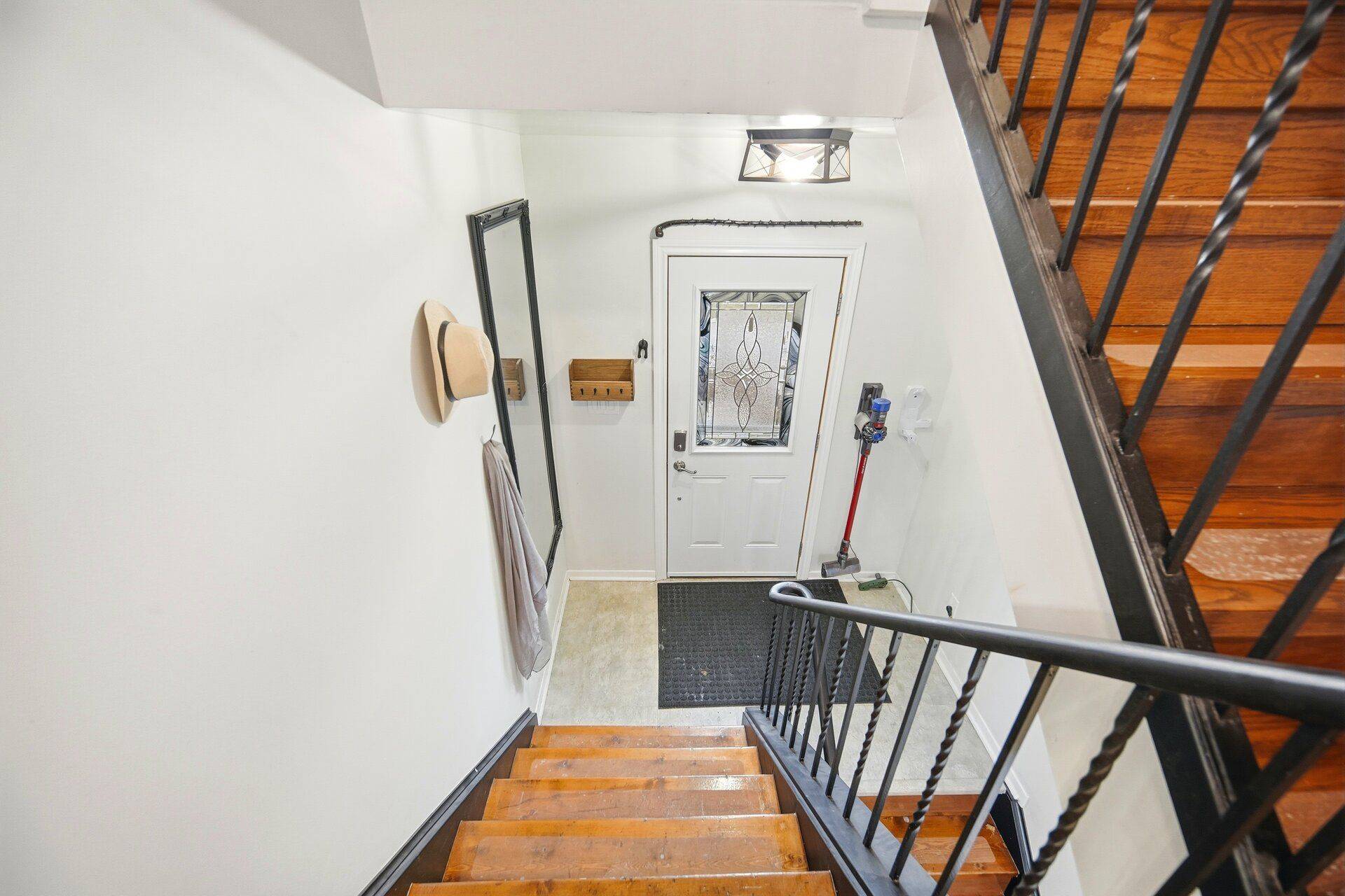 Burlington, ON L7P 3R2,2041 Amherst Heights CT #17