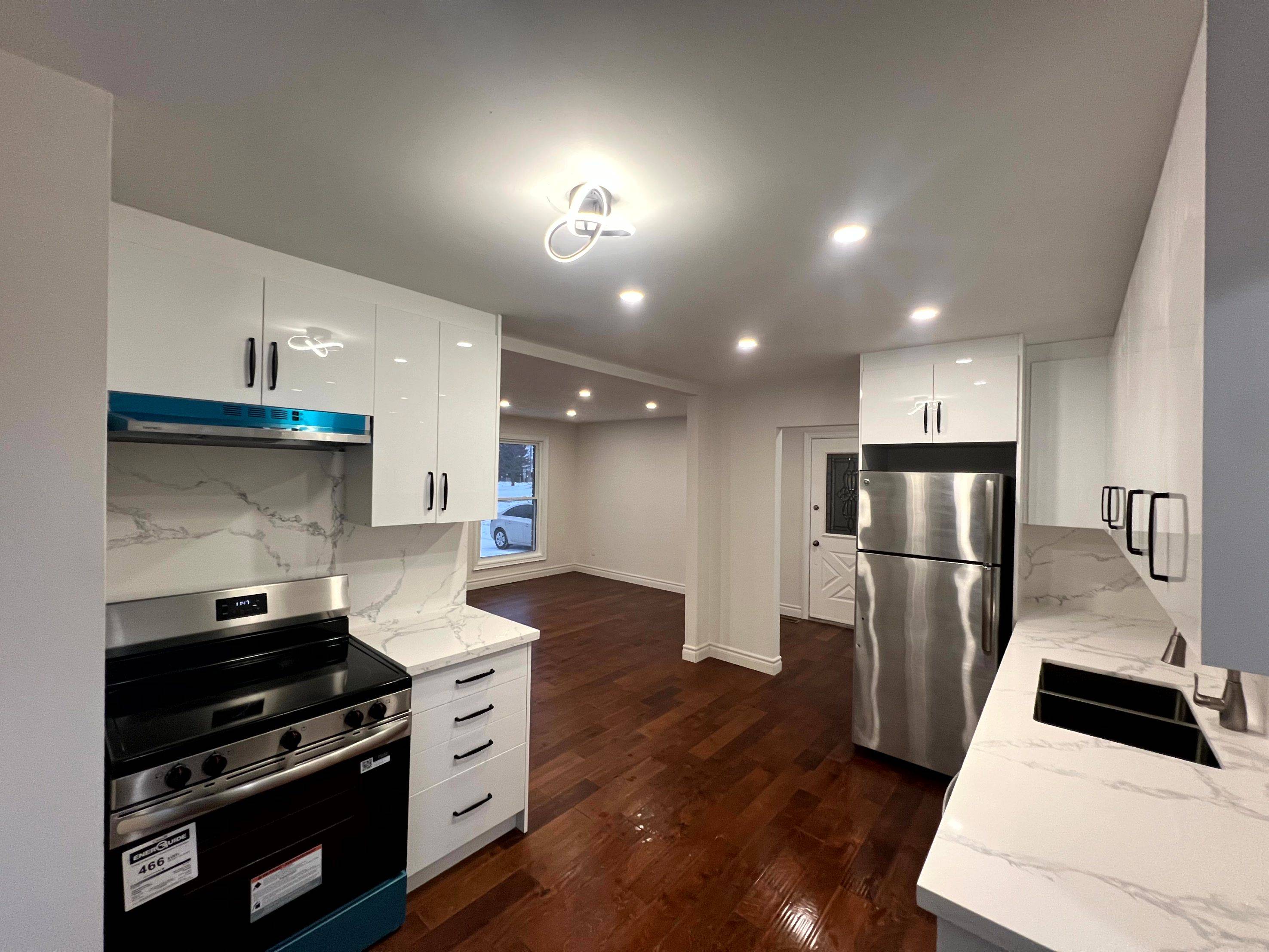 Peterborough, ON K9K 1Z8,1402 Clearview DR