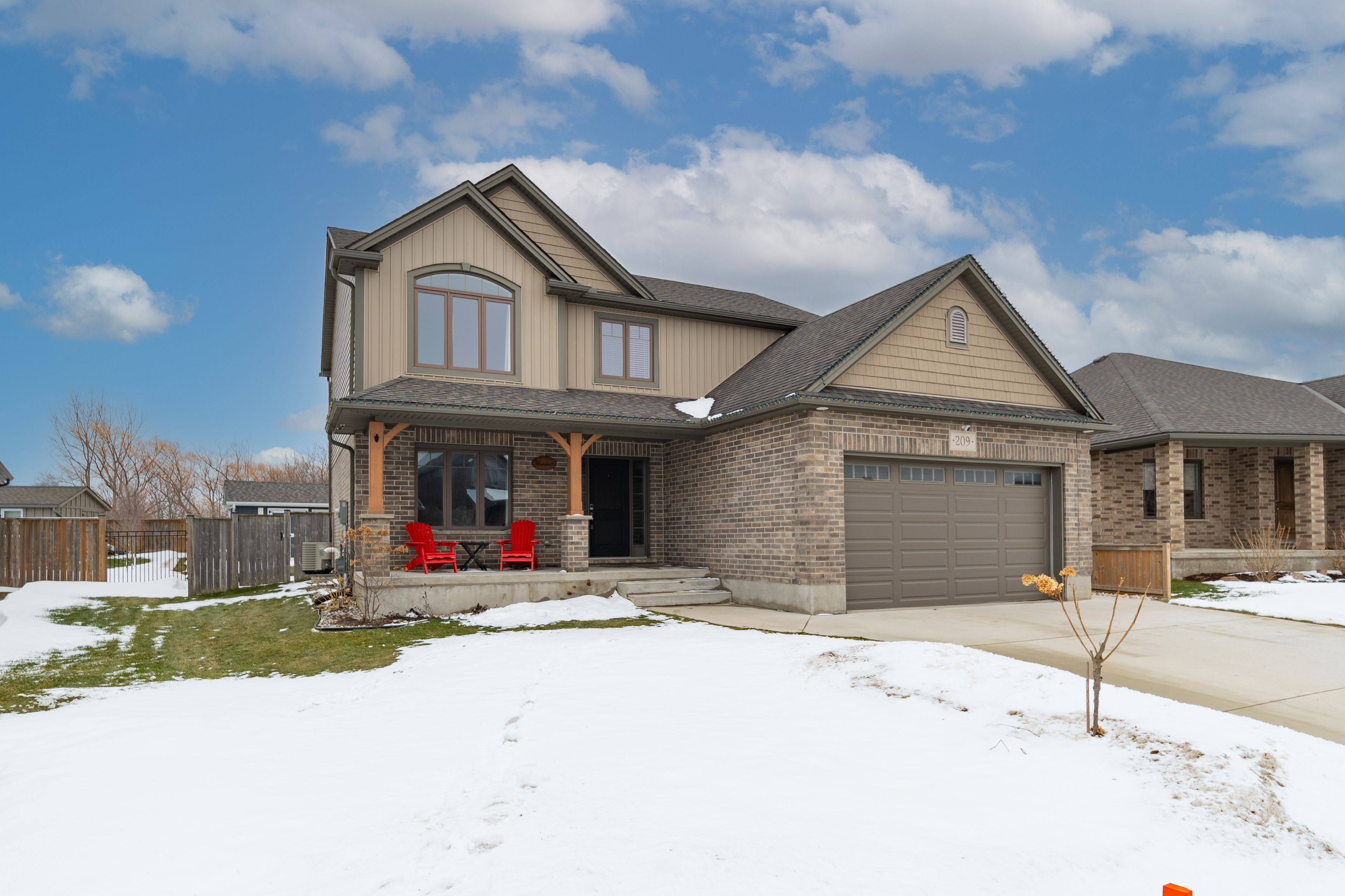 Lucan Biddulph, ON N0M 2J0,209 Campanale WAY