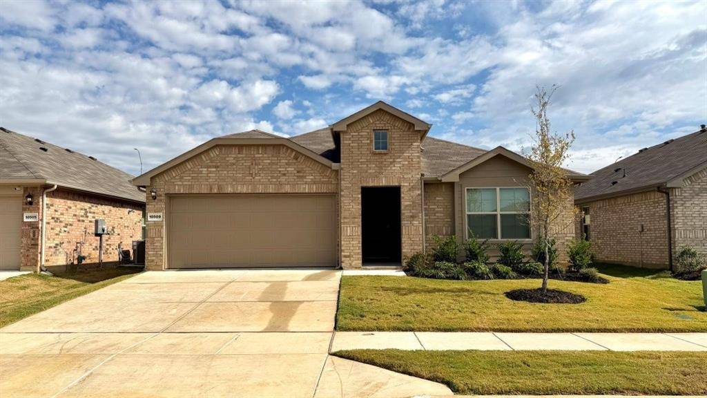 Fort Worth, TX 76036,10509 DOVETAIL Lane