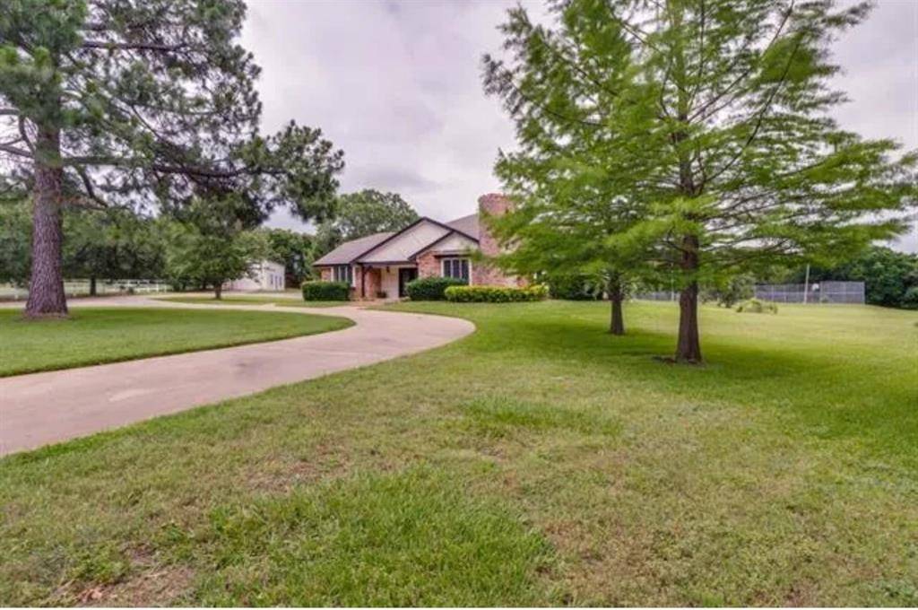 Southlake, TX 76092,455 Love Henry Court