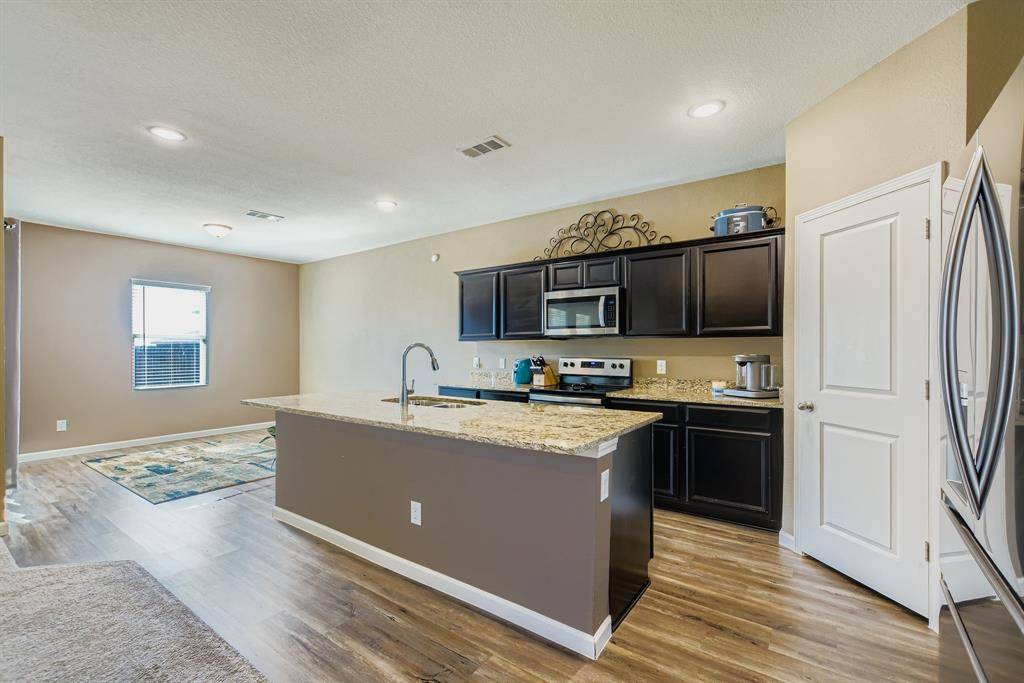 Glenn Heights, TX 75154,408 Gypsum Lane