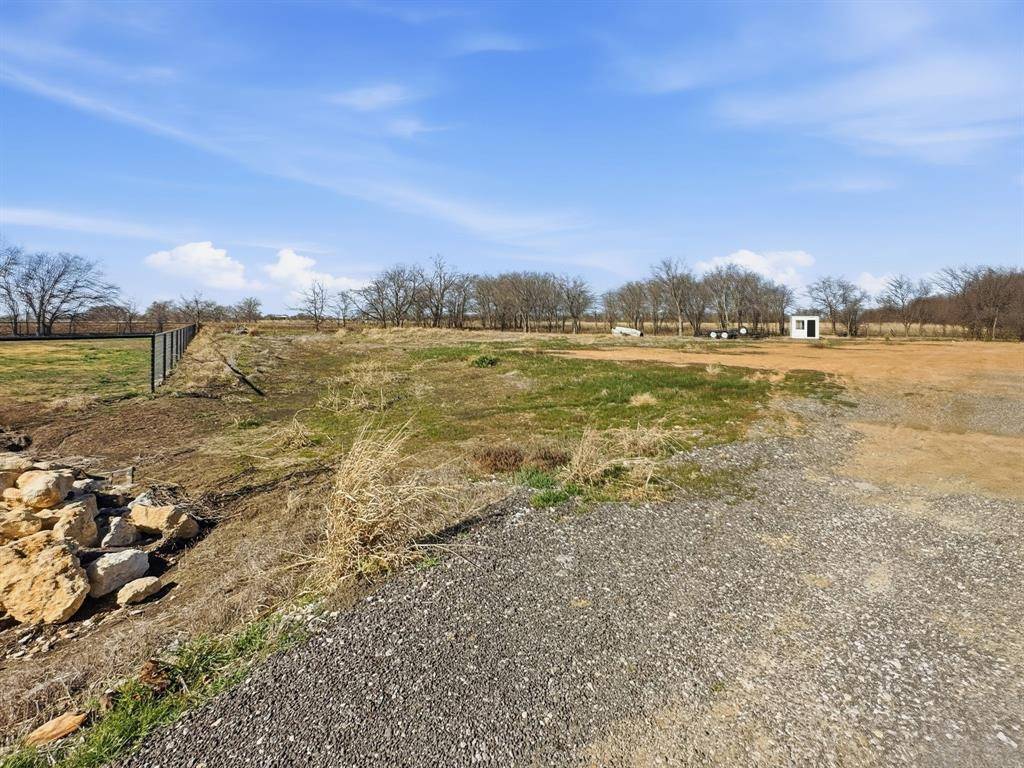 Krum, TX 76249,11106 FM 1173