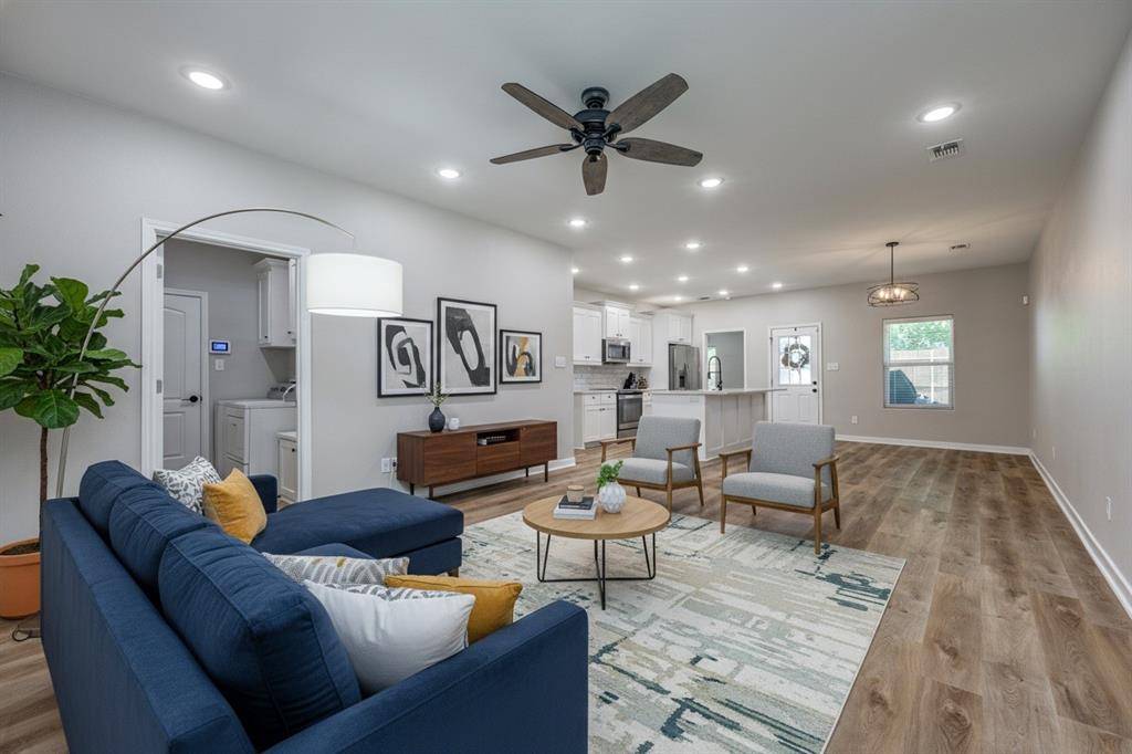 Denison, TX 75020,901 W Owing Street