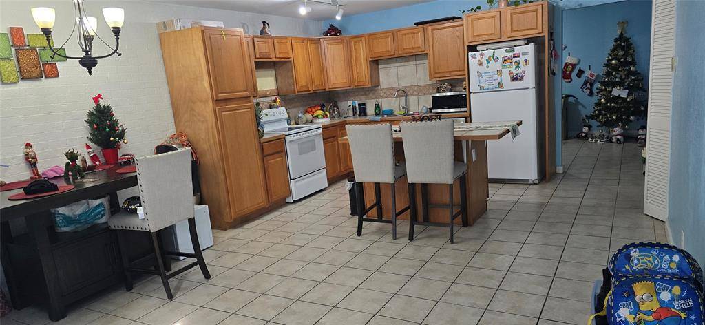 Grand Prairie, TX 75052,32 E Mountain Creek Drive #24