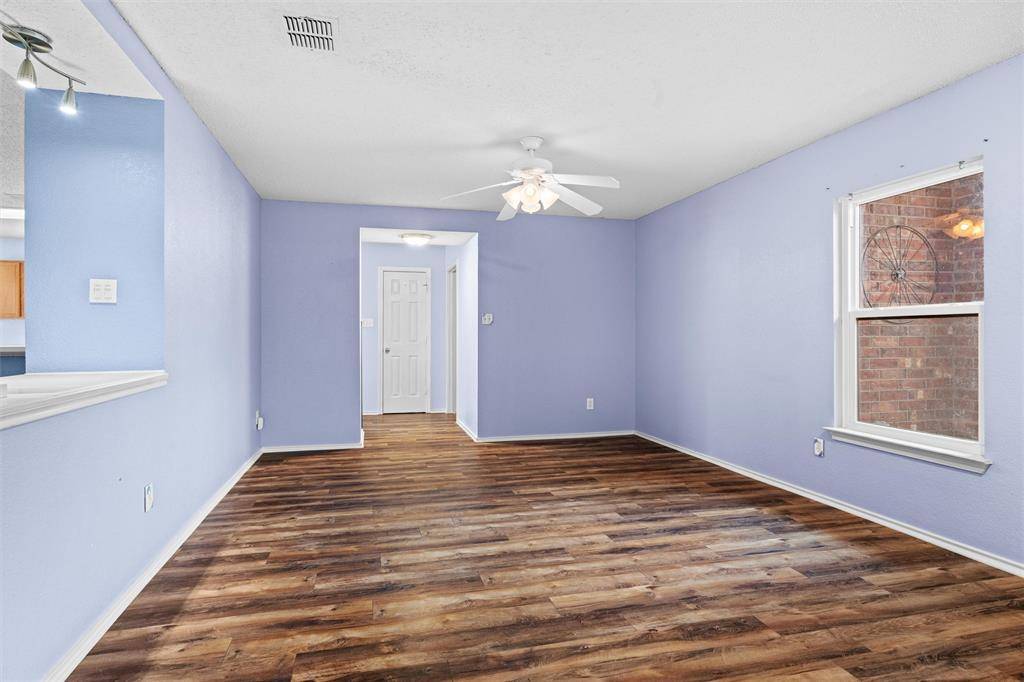 Haltom City, TX 76137,5281 Dillon Circle